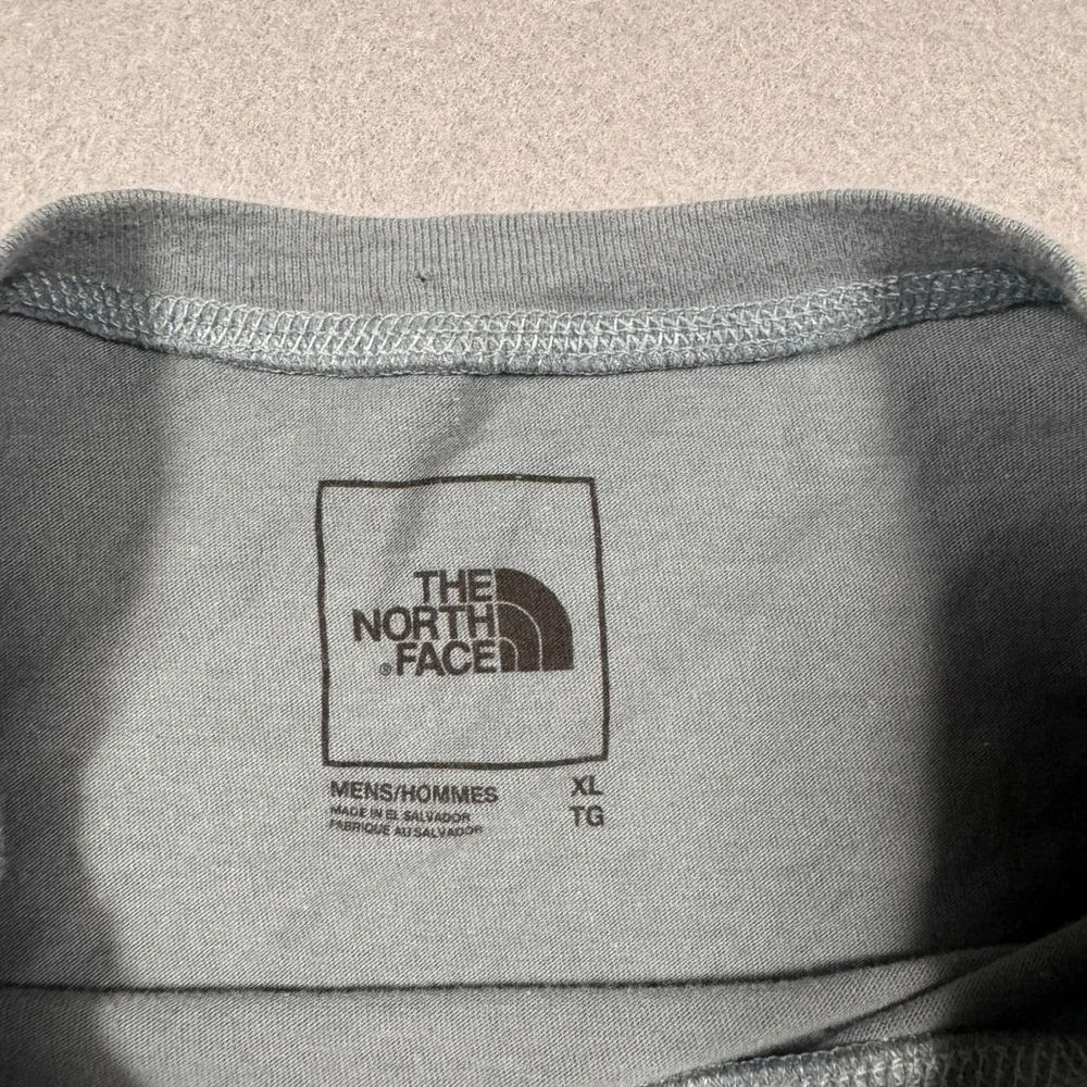 The North Face Mens XL Short Sleeve Pocket T-Shirt Faded Blue Slate Gray Tee
